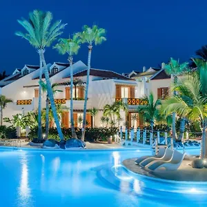 Villas And In A Popular Complex Appartement